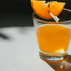  Aperol spritz - jak zrobić orzeźwiający koktajl na lato? Przepis krok po kroku