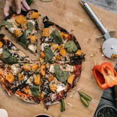  Ile kalorii ma pizza 32 cm? Sprawdź ile kcal ma cała pizza!