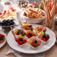 Najlepsze dania na 18 dla młodzieży: Menu na niezapomniane urodziny