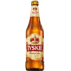 Chłodne piwo Tyskie Klasyczne w butelce. Zastanawiasz się, ile waży litr piwa? To piwo jest gotowe do degustacji!