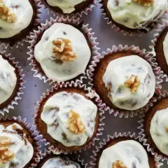 Najlepszy przepis na muffinki marchewkowe bez cukru - zdrowa przekąska fit