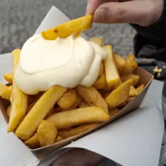 Kaloryczność belgijskich przysmaków: od gofrów po frytki z majonezem