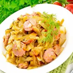 Poznaj sprawdzone sposoby na wykorzystanie ugotowanej kapusty w kuchni