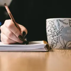 Małe przyjemności na co dzień – o kubkach, które umilają chwile