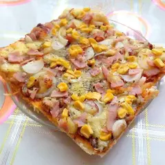  Pyszna pizza z gotowego ciasta. Jak łatwo upiec w domu?