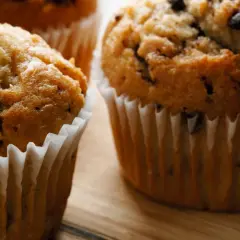 Zdrowe muffinki dla roczniaka: prosty przepis dla rodziców