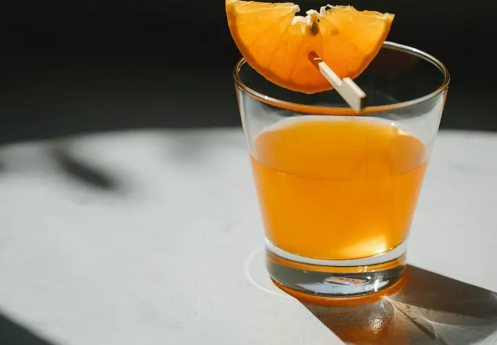 Aperol spritz - jak zrobić orzeźwiający koktajl na lato? Przepis krok po kroku