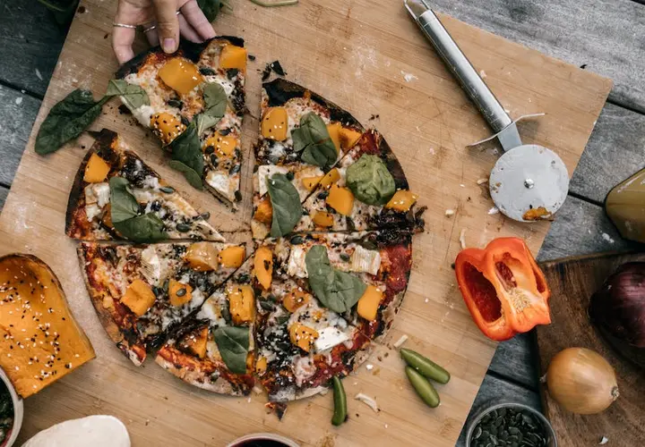  Ile kalorii ma pizza 32 cm? Sprawdź ile kcal ma cała pizza!
