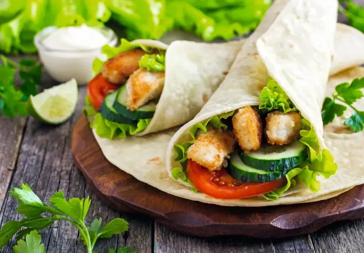 Domowa tortilla z kurczakiem: Przepis na pyszne i łatwe danie