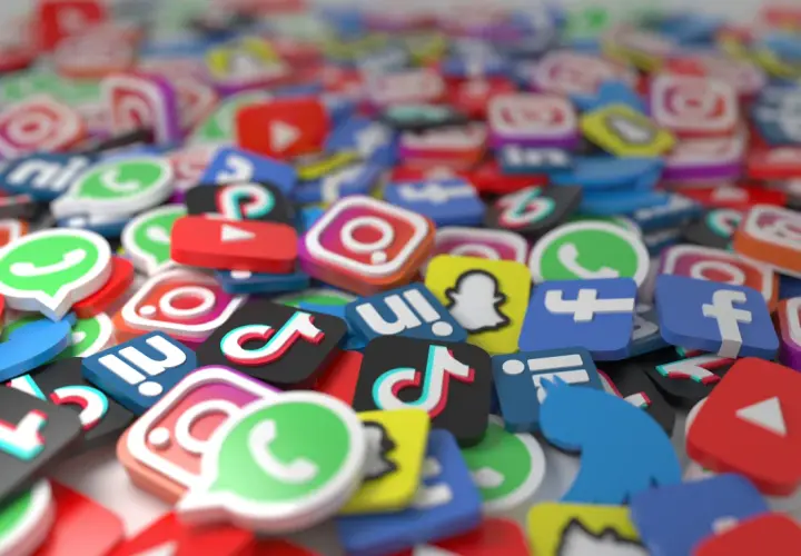 Zmiana warty w mediach społecznościowych: czy Facebook umiera? Gdzie są gen Z i Alfa?