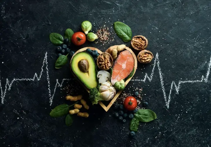 Dieta w chorobach serca i nadciśnieniu – wsparcie dietetyka klinicznego