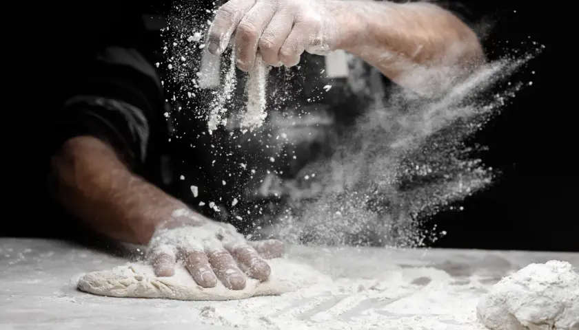 Mąka do ciasta na pizzę jak z włoskiej pizzerii – sekrety idealnego przepisu