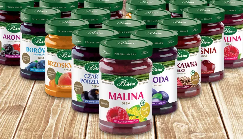 Mini dżemy: rodzaje, zastosowania i zalety małych słoiczków