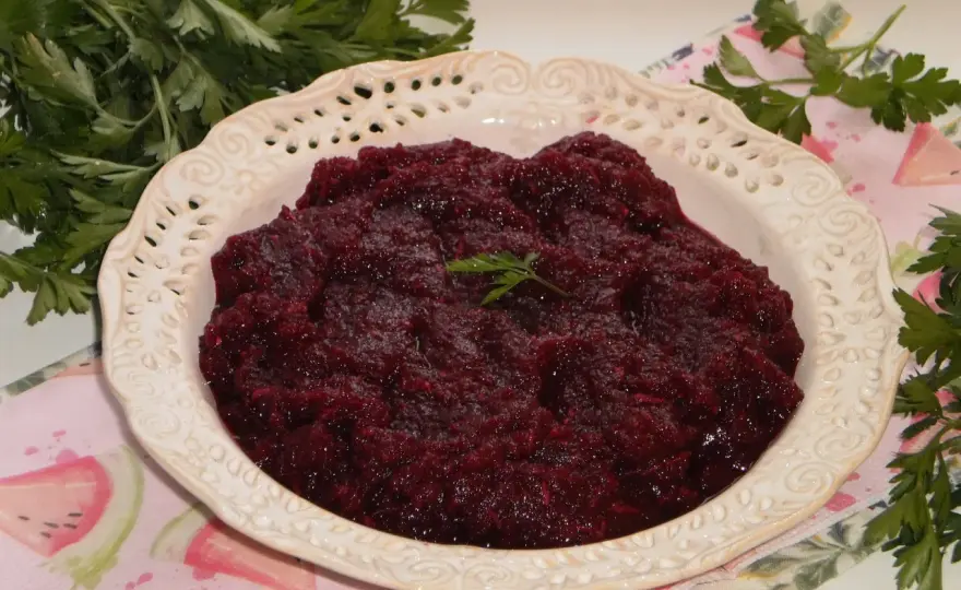 Sprawdzony przepis na buraczki z chrzanem idealny smak!