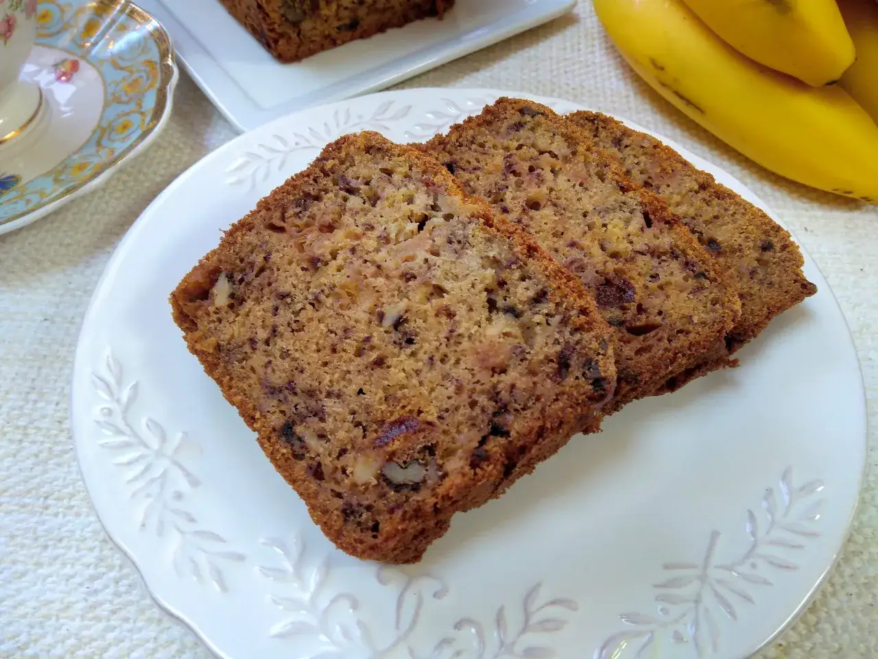 Zdjęcie Przepis na chlebek bananowy z jabłkami - soczysty i aromatyczny