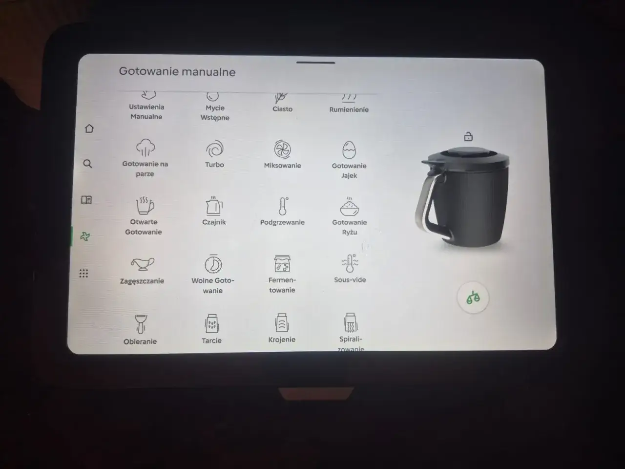 Ekran Thermomixa z opcjami gotowania manualnego. Zastanawiasz się, ile kosztuje abonament Thermomix? Tutaj znajdziesz wszystkie funkcje!